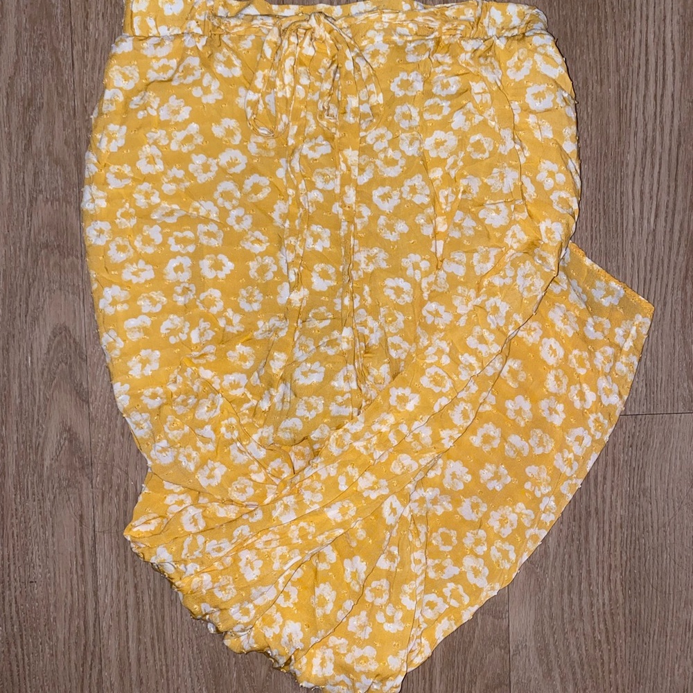 Yellow Popcorn Floral Flowy Pants